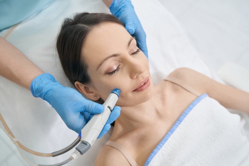 What Do HydraFacials Do For Your Skin